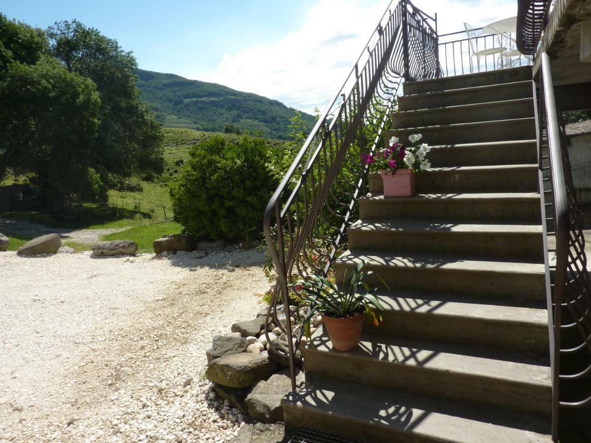 Gite La Riviere Saint-Martin-le-Supérieur Exterior foto